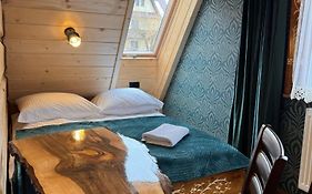 Pokoje i Apartamenty Regionalny Styl ul Bachledy 20 Zakopane